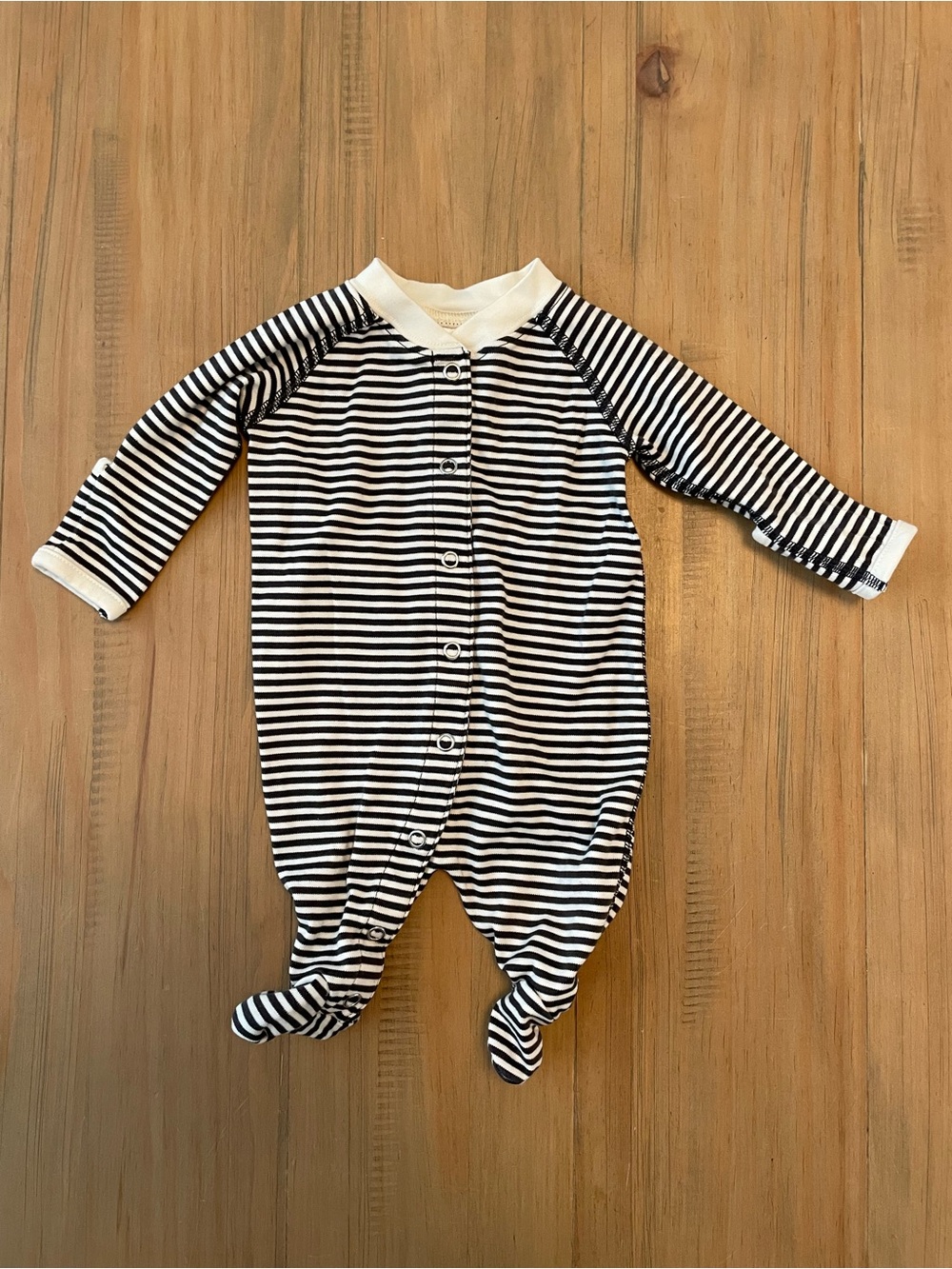 Hanna Andersson Newborn Black and White Striped Footie One-Piece Snap Pima Cotto